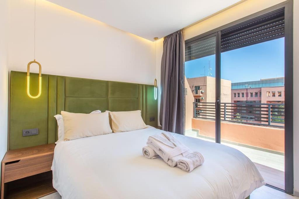 Lux And Central, Terrasse, Calm Apartment *
